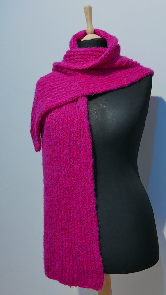 Scarf | Fucsiatic (Handmade, Made in Italy)